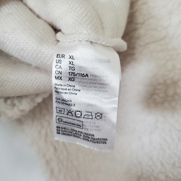 H&M White Teddy Sherpa Pullover Drawstring Quarter zip Swea… - Picture 10 of 11